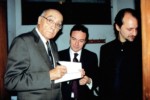 Stefano Cardi e Giuseppe Pelura con José Saramago-Santa Maria da Feira 2002. Concerto per gli 80 anni di Saramago